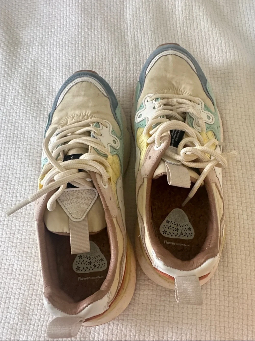 Women’s Flower Mountain Hiking Shoes - Picture 8 of 9